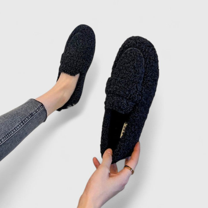 Solenne | Teplé pantofle s elegantním designem